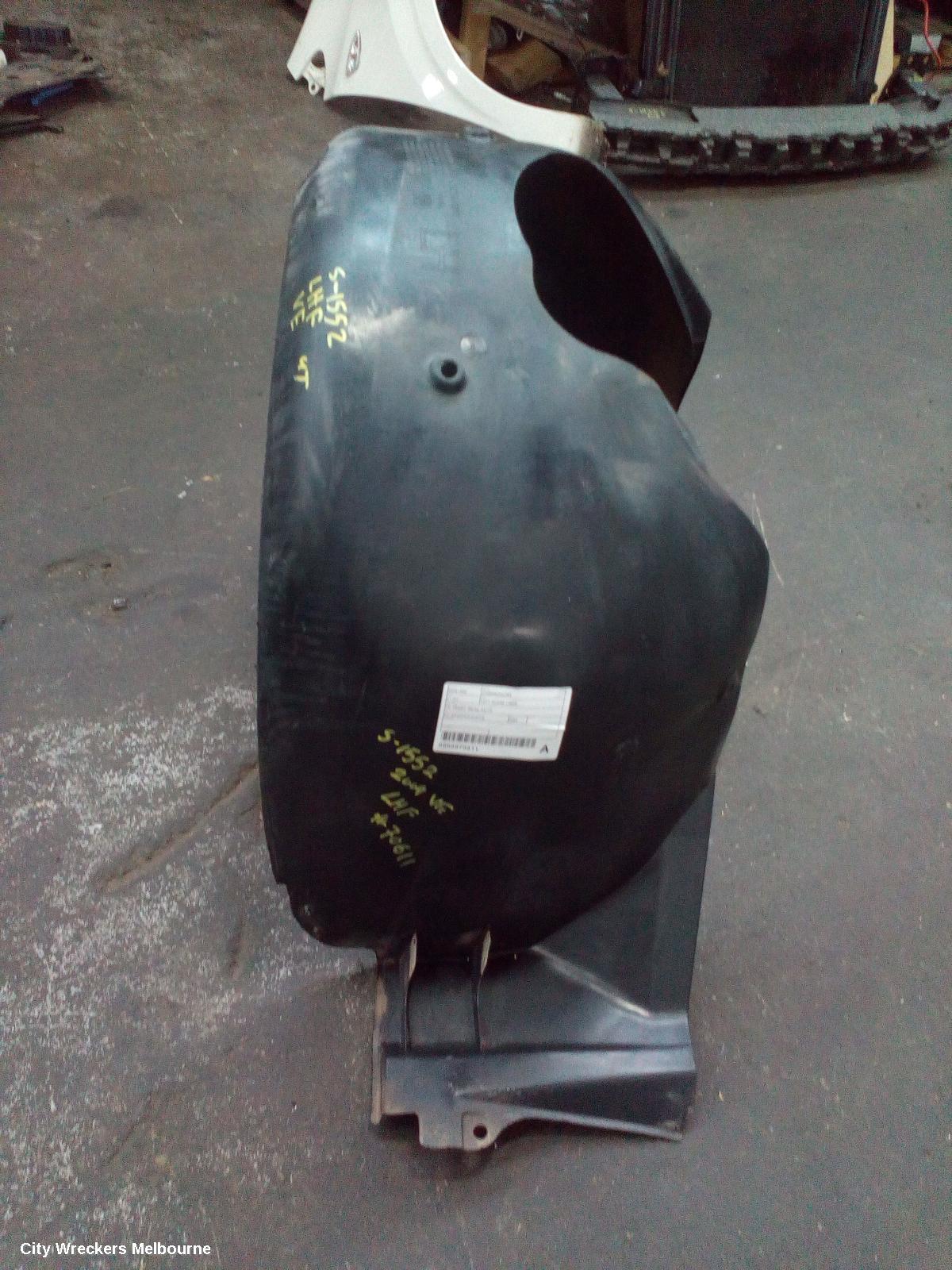 HOLDEN COMMODORE LEFT GUARD LINER, VE, FRONT, 08/2006 - 04/2013 - Image 3