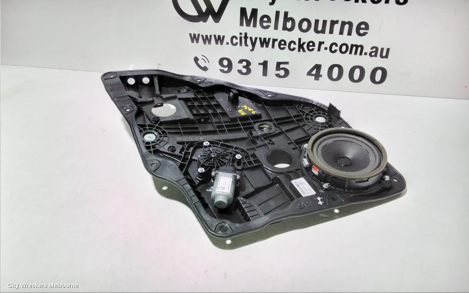 KIA STINGER RIGHT REAR WND REG/MOTOR, CK, 06/2017 - 04/2023 - Image 3