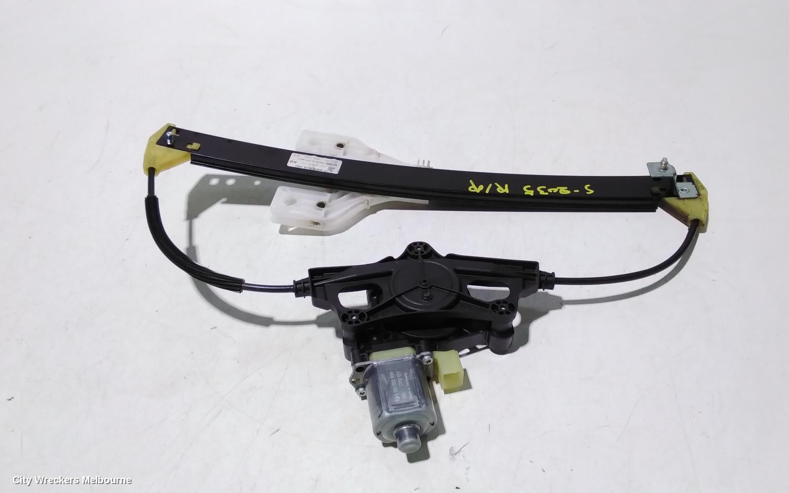 AUDI A4 RIGHT REAR WND REG/MOTOR, B9 8W, 10/2015 - 01/2025 - Image 3