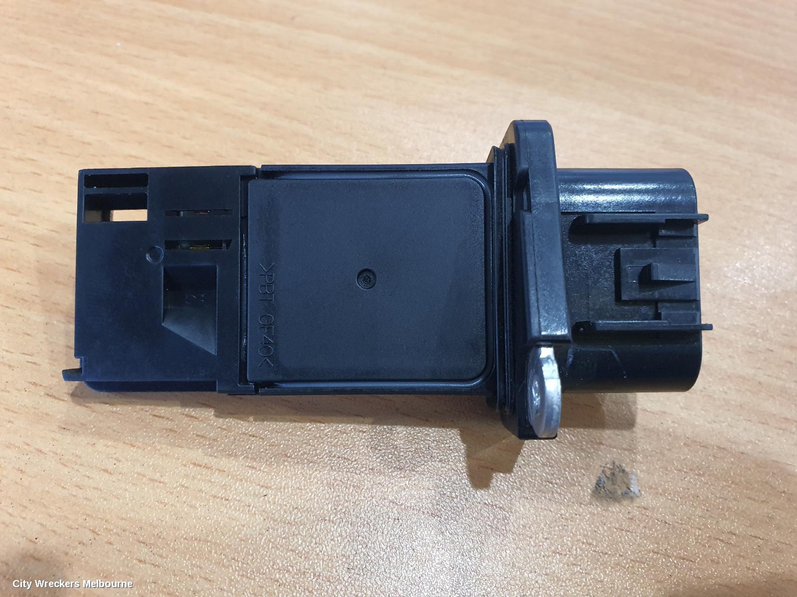 HOLDEN COLORADO AIR FLOW METER, RG/RG 7, 06/2012 - 04/2015 - Image 2
