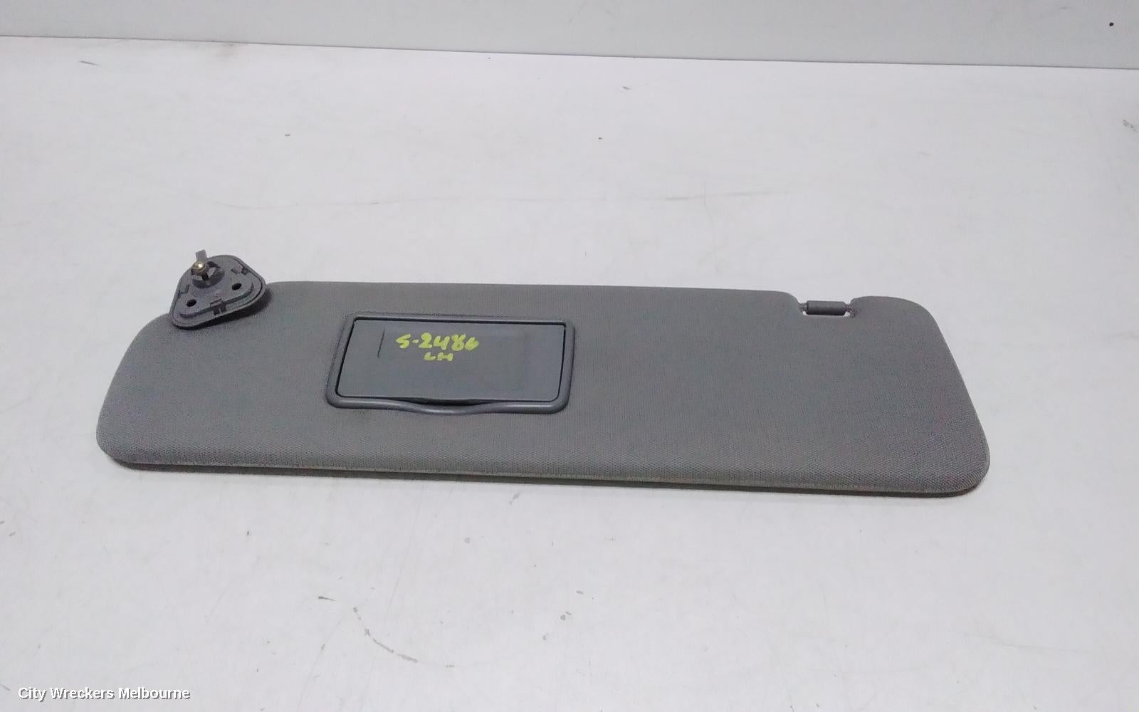 LDV G10 SUNVISOR, SV7A, LH SIDE, W/ MIRROR TYPE, WAGON, 04/2015 - 08/2022 - Image 1