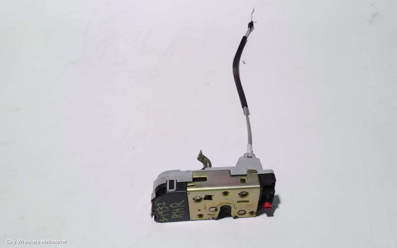 PEUGEOT 307 DOOR/BOOT/GATE LOCK, RIGHT REAR DOOR LOCK, 5DR HATCH/WAGON, T5, 12/2001 - 12/2008 - Image 1