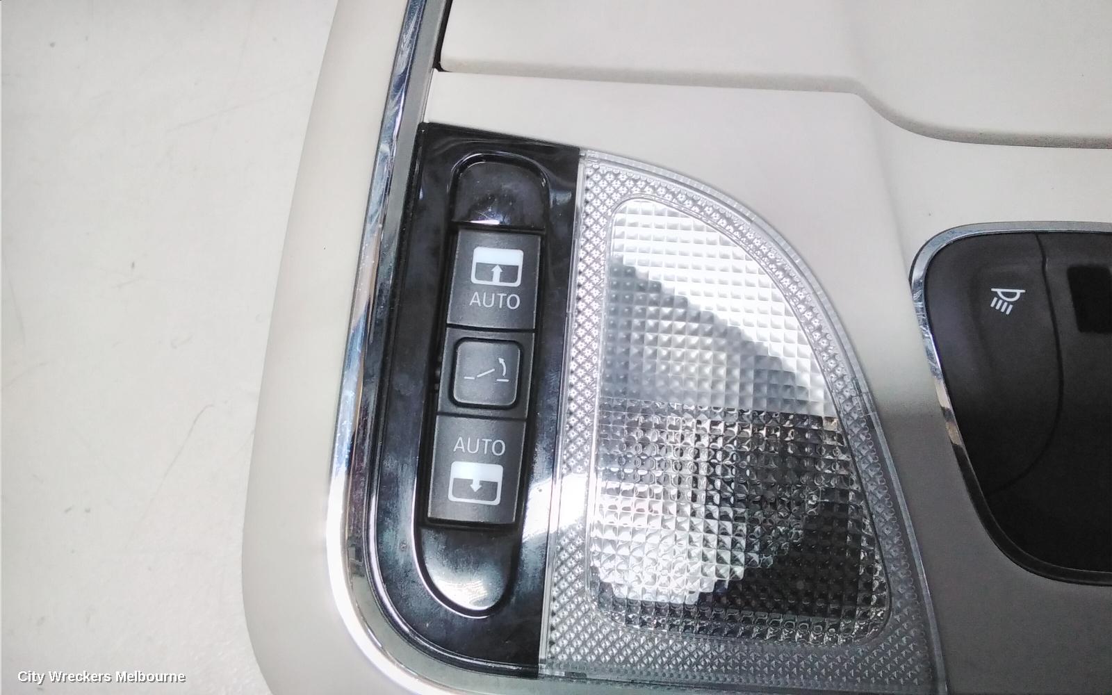 JEEP CHEROKEE COURTESY LIGHT, KL, 06/2014 - 11/2022 - Image 3