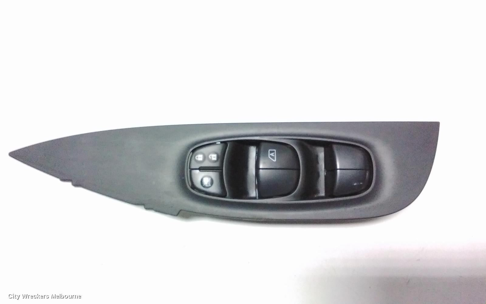 NISSAN QASHQAI PWR DR WIND SWITCH, RH FRONT (MASTER SWITCH), EARLY TYPE (ONLY DRIVERS DOOR AUTO TYPE), J11, 06/2014 - 06/2017 - Image 2