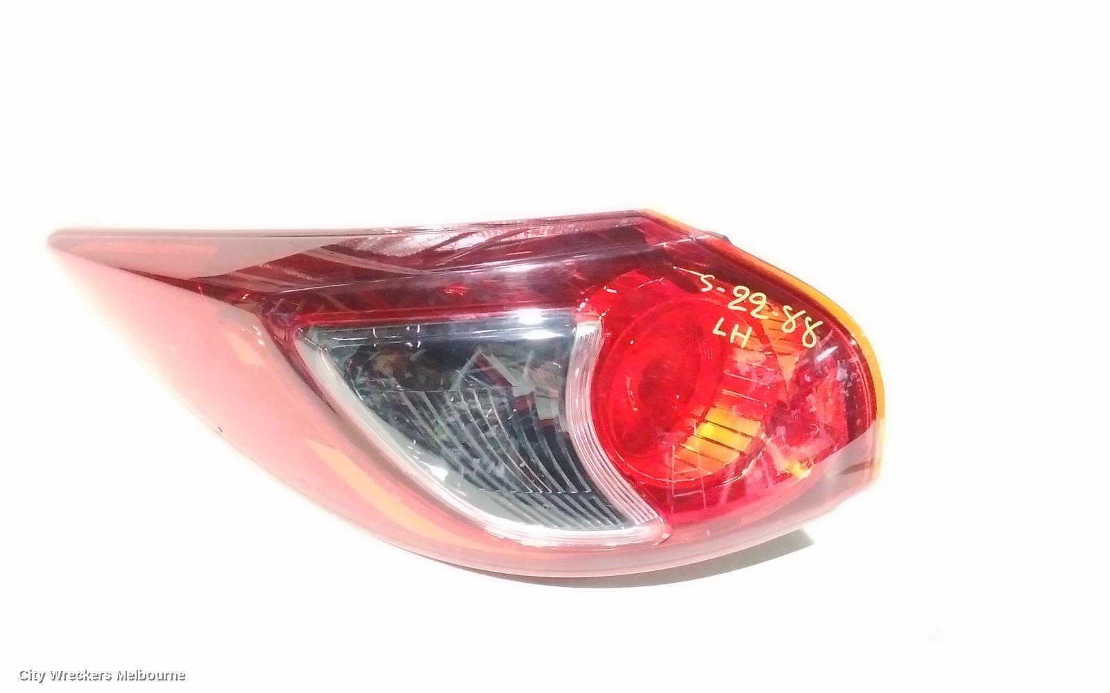 MAZDA CX5 LEFT TAILLIGHT, KE, IN BODY, NON LED TYPE,  02/2012 - 12/2016 - Image 2