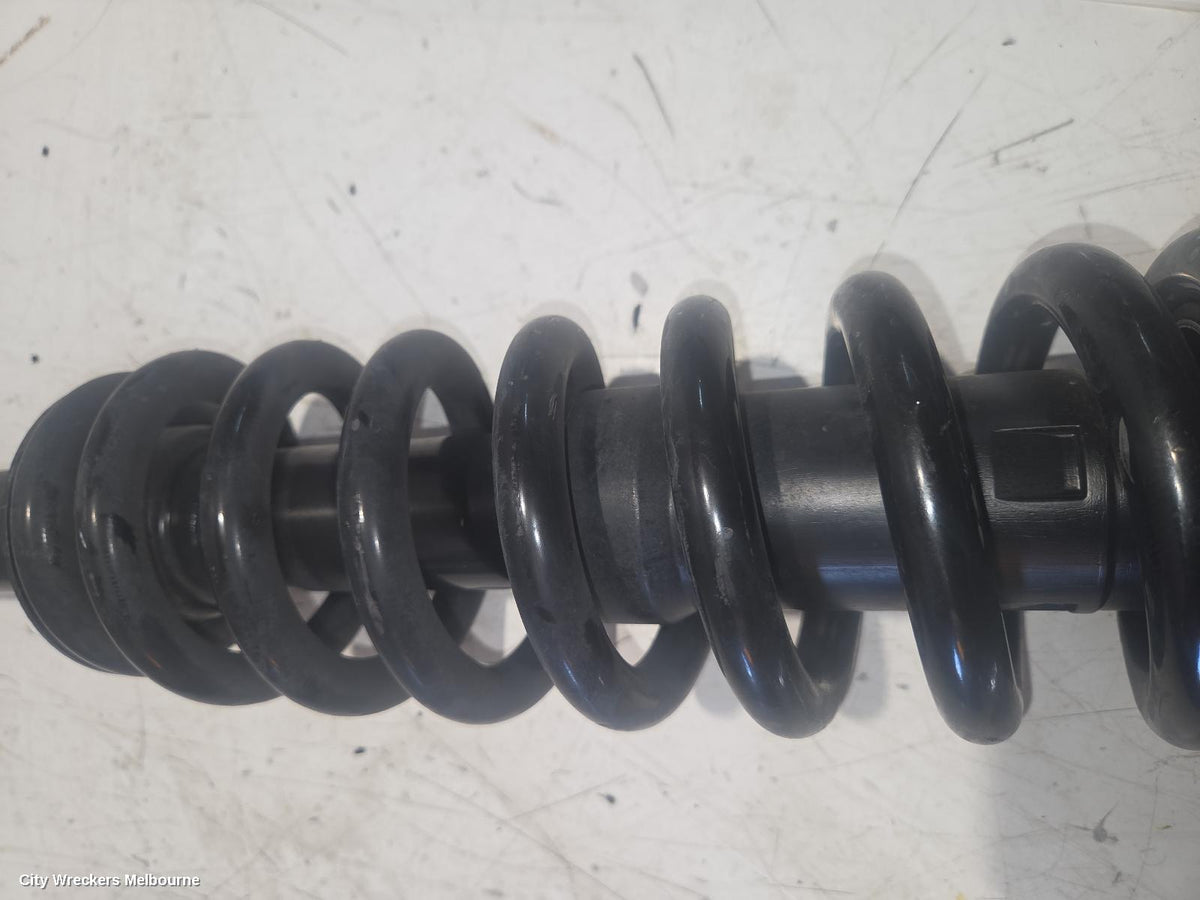 LDV D90 RIGHT FRONT STRUT, SV9A, 2.0, PETROL, RWD, 11/2017 ONWARDS - Image 3