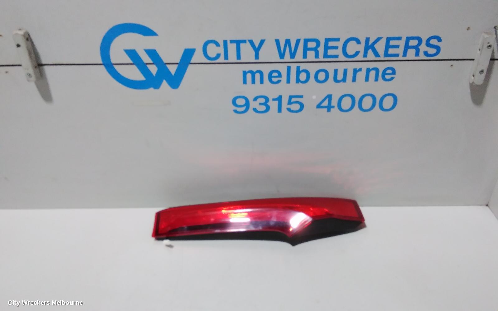 HONDA JAZZ REAR GARNISH, TAILGATE LAMP (LH SIDE), GK/GF, 07/2014 - 12/2020 - Image 1