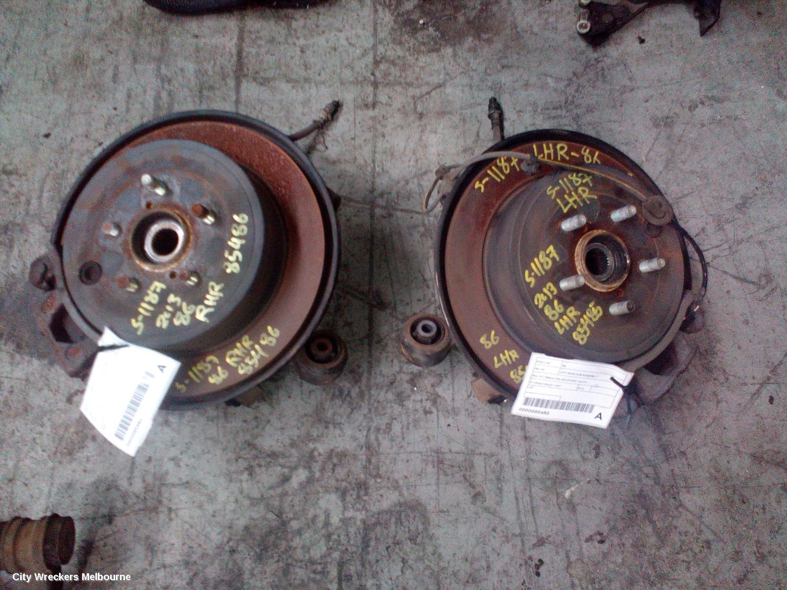 TOYOTA 86 RIGHT REAR HUB ASSEMBLY, ZN6, GT, 286MM DIA SOLID DISC, 04/2012 ONWARDS - Image 2