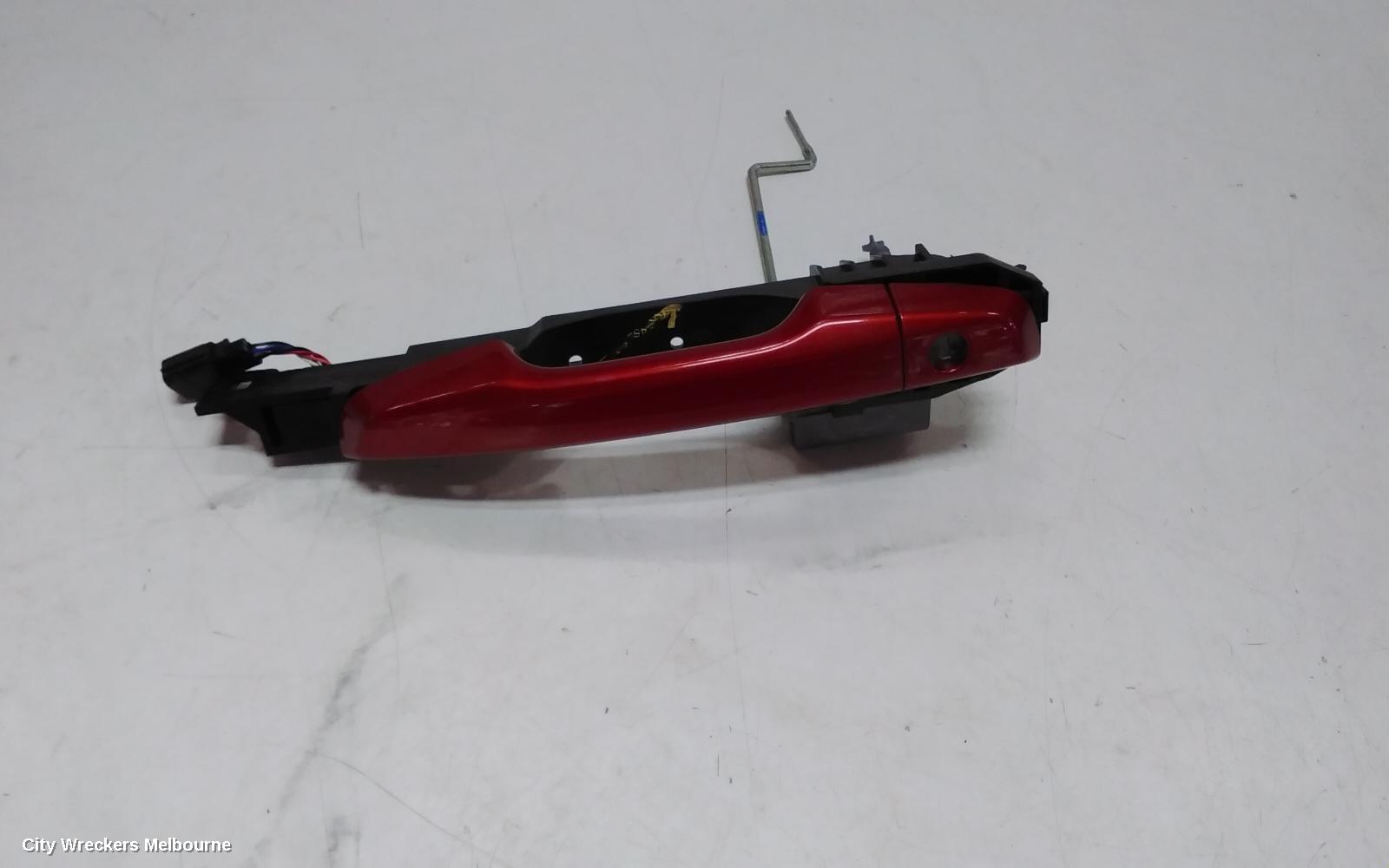 HONDA CRV DOOR HANDLE, OUTER, RH FRONT, COLOUR CODED, NON SMART KEYLESS TYPE, RW, 05/2017 - 08/2023 - Image 2