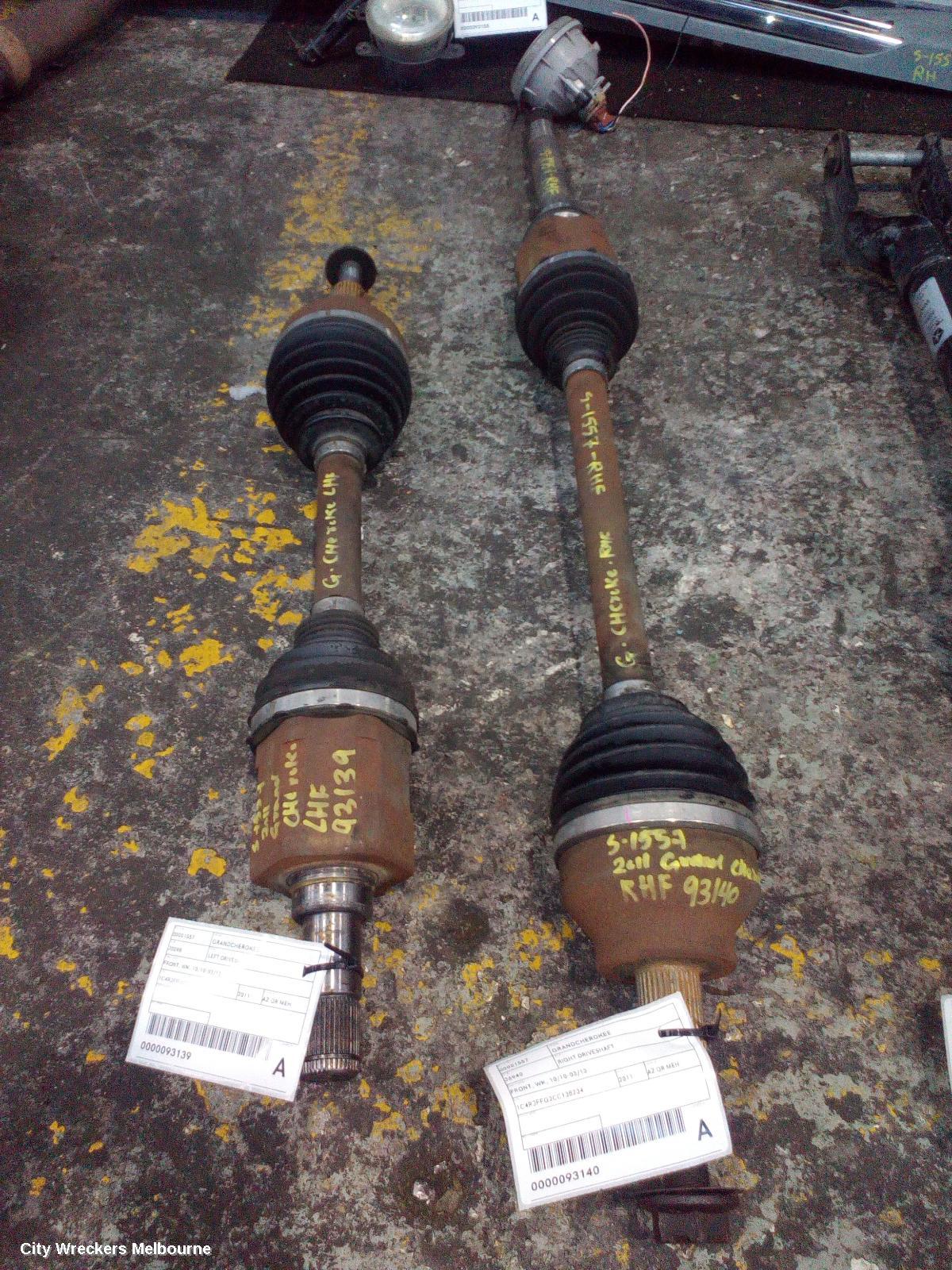 JEEP GRANDCHEROKEE RIGHT DRIVESHAFT, FRONT, WK, 10/2010 - 03/2013 - Image 2