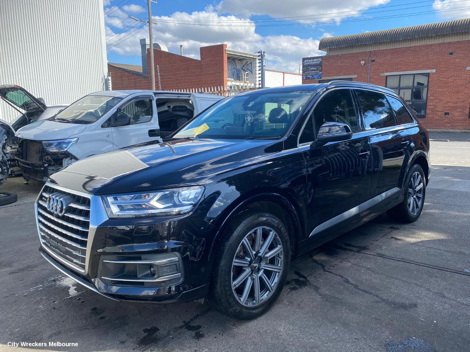 AUDI Q7 LEFT GUARD, 4M, 07/2015 ONWARDS - Image 3