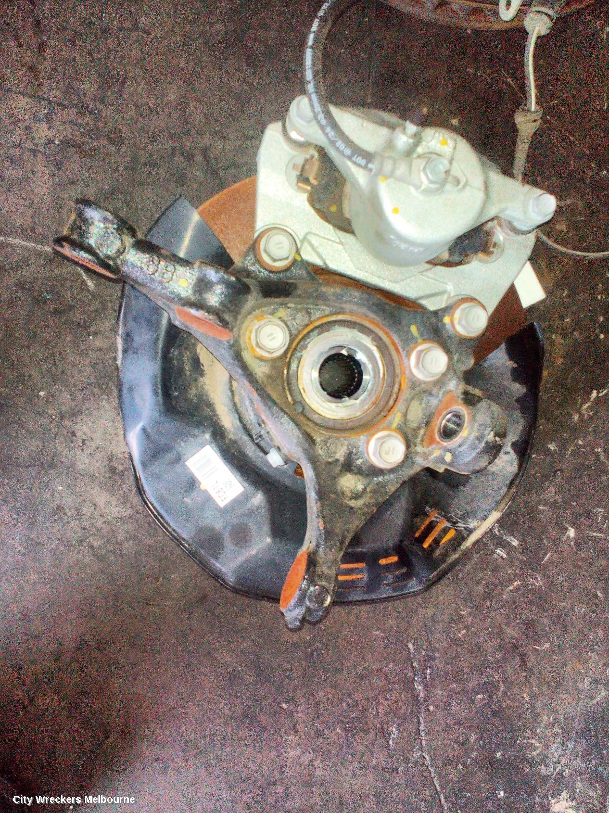 TOYOTA COROLLA CROSS LEFT FRONT HUB ASSEMBLY, XG10, 4WD, 01/2022 ONWARDS - Image 3