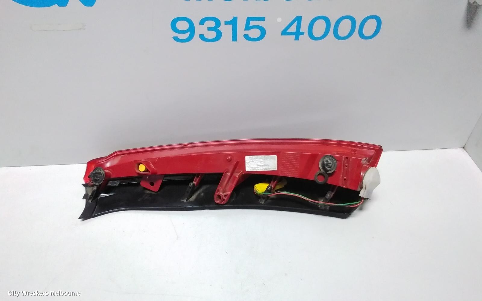 CITROEN C5 LEFT TAILLIGHT, WAGON, UPPER LIGHT, 06/2001 - 08/2008 - Image 3