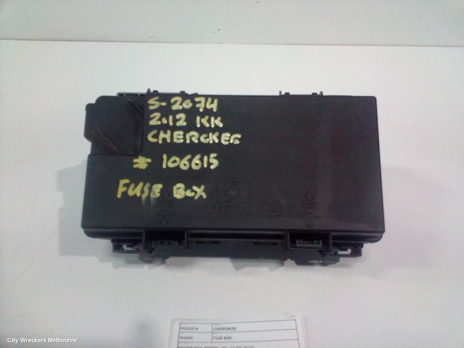 JEEP CHEROKEE FUSE BOX, ENGINE BAY, PETROL, KK, 11/2007 - 10/2012 - Image 1