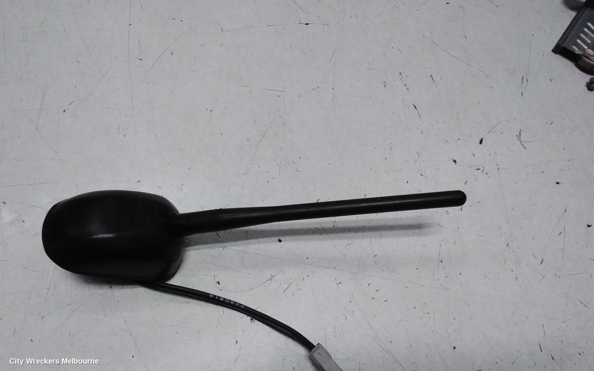 SUZUKI SWIFT ANTENNA, FZ, ROOF MOUNT, 08/2010 - 03/2017 - Image 3