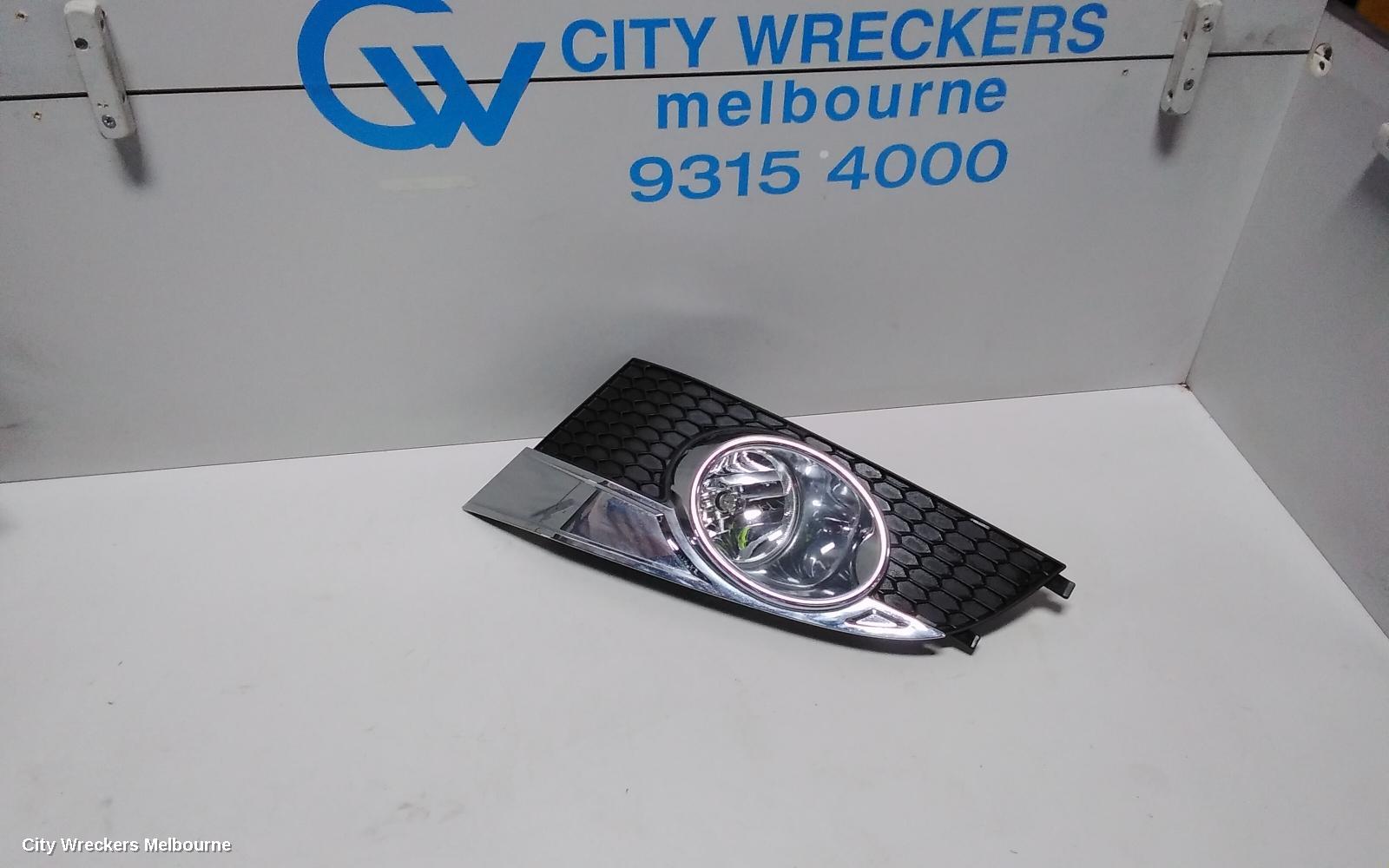 HOLDEN CAPTIVA LEFT INDICATOR/FOG/SIDE, BUMPER FOGLAMP SURROUND-CHROME, CG, 09/2006 - 09/2015 - Image 1