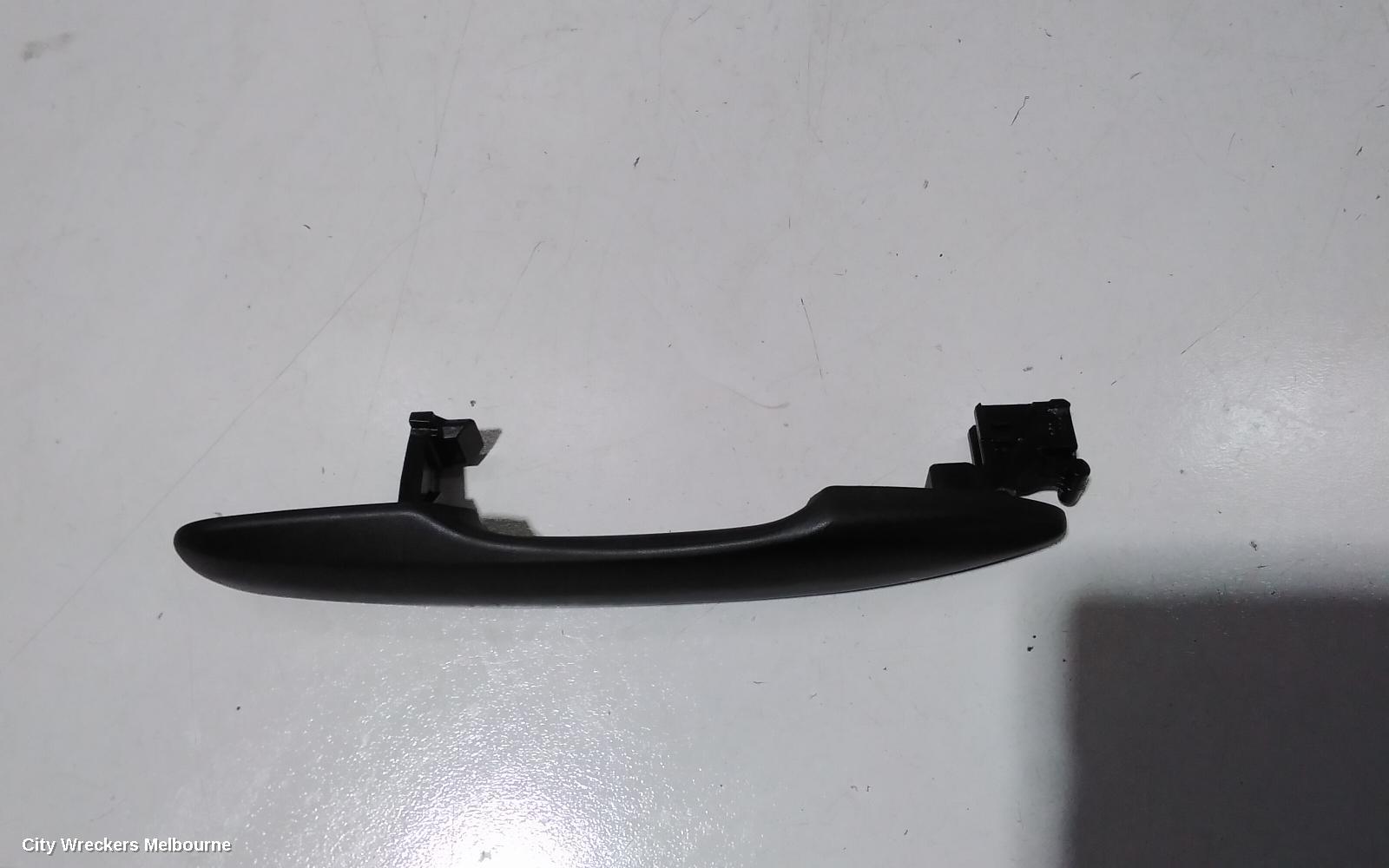 TOYOTA HIACE DOOR HANDLE, OUTER, LH FRONT, BLACK, 300 SERIES, 04/2019 ONWARDS - Image 3