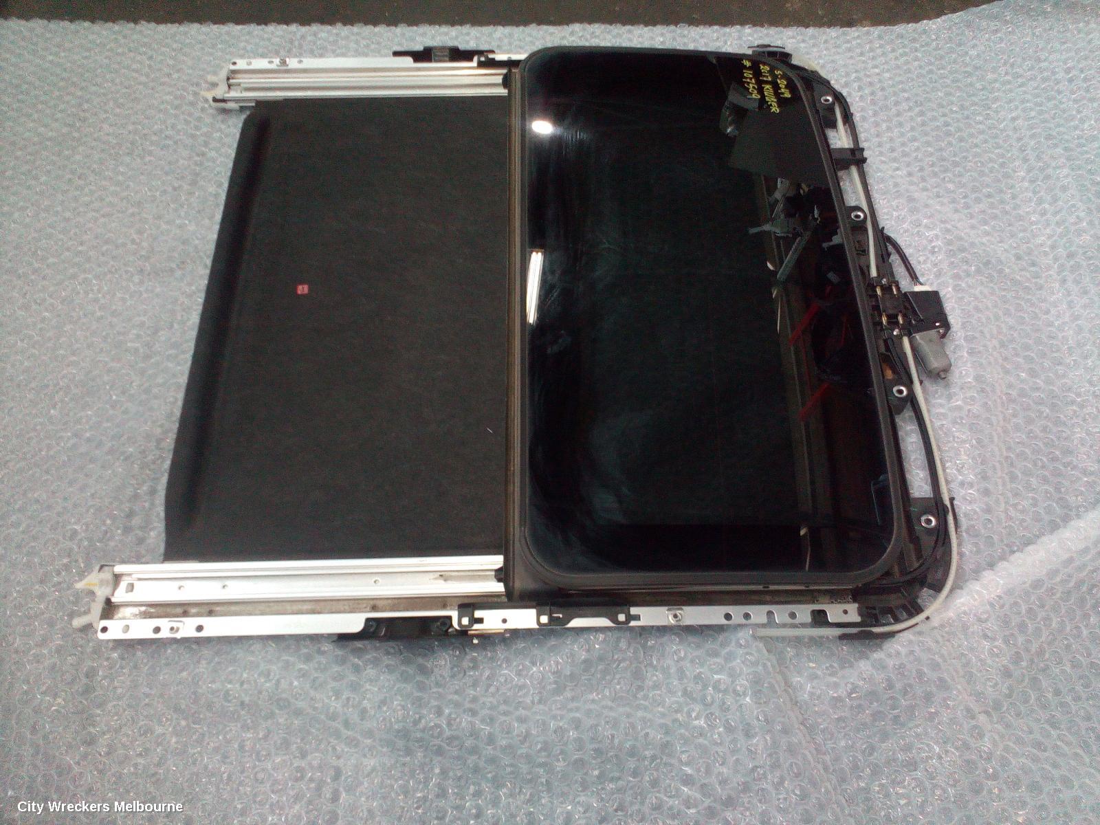 TOYOTA KLUGER ROOF GLASS/SUNROOF/T, XU50 SERIES, SUNROOF GLASS, 03/2014 - 02/2021 - Image 3
