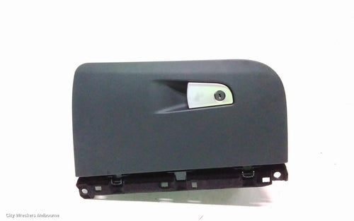 ALFA ROMEO GIULIA GLOVE BOX, 952, 05/2016 ONWARDS - Image 2