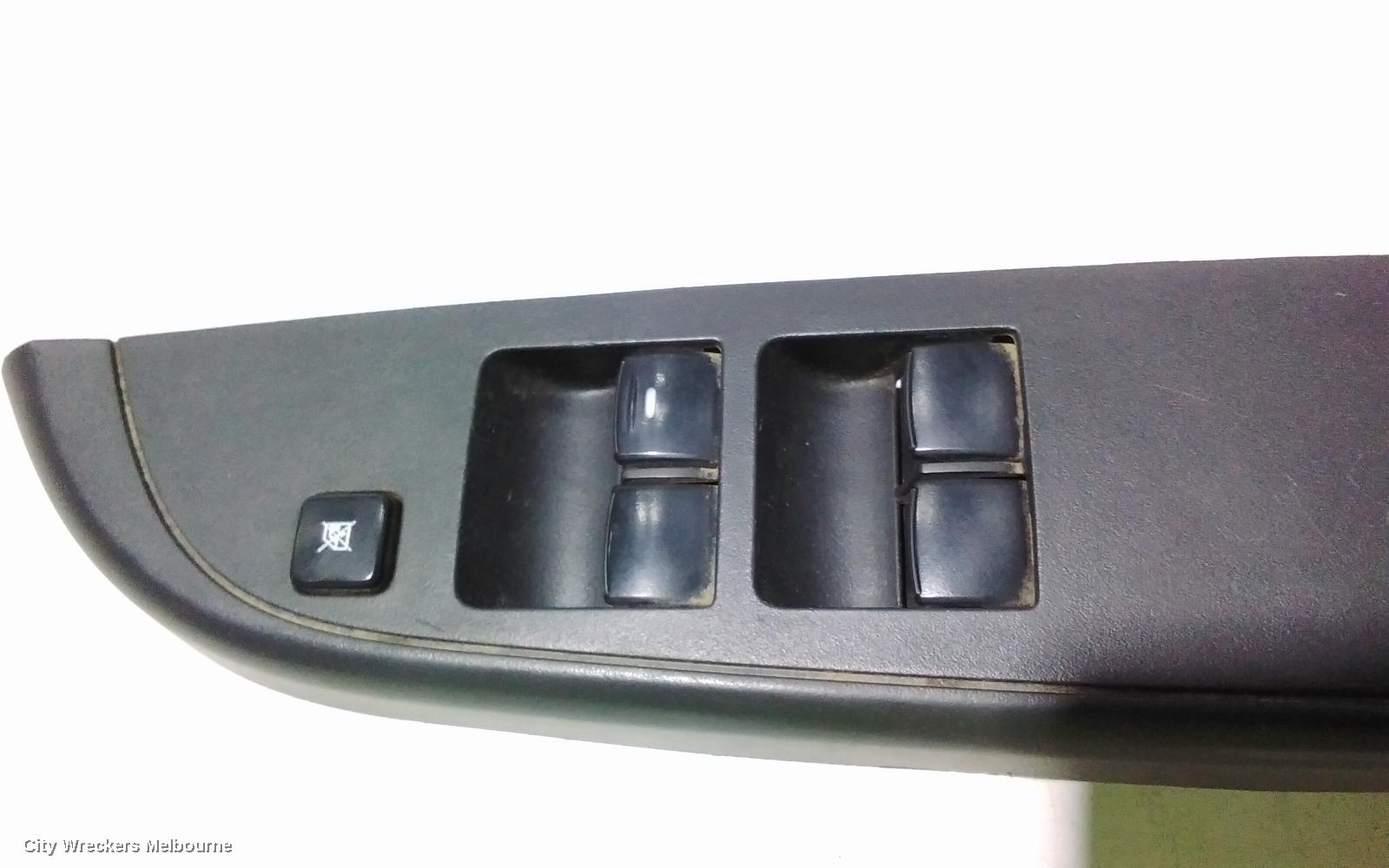 MITSUBISHI TRITON PWR DR WIND SWITCH, RH FRONT (MASTER SWITCH), 4 DOOR SWITCH TYPE, MQ-MR, 04/2015 ONWARDS - Image 3
