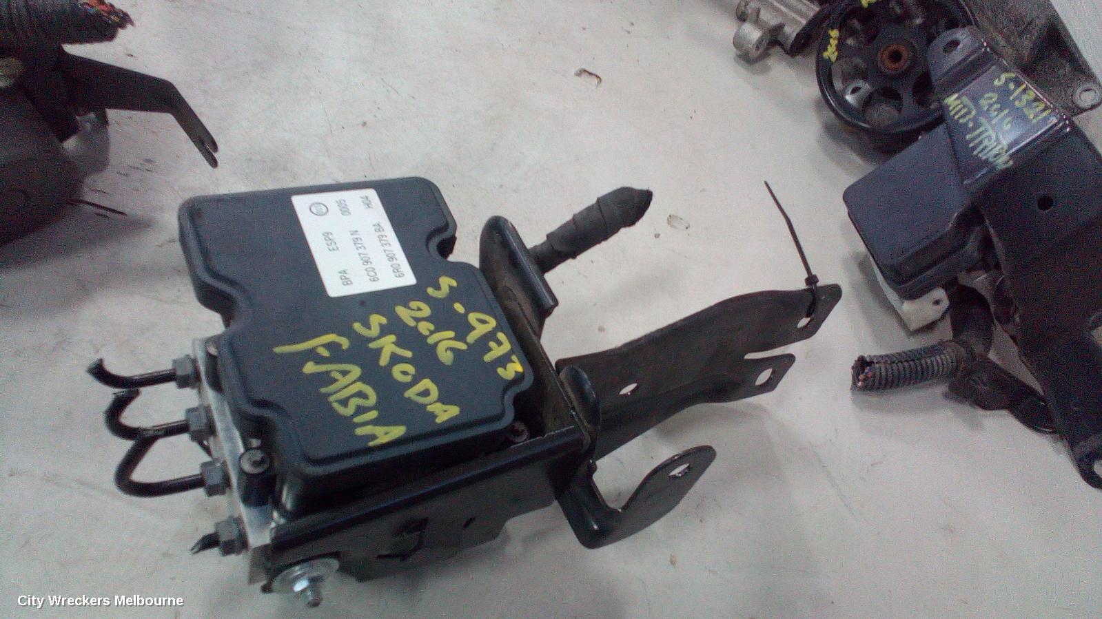 SKODA FABIA ABS PUMP/MODULATOR, NJ, 6C0614517R, 01/2015 - 08/2021 - Image 2