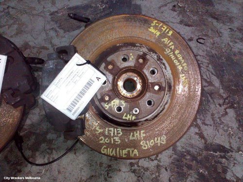 ALFA ROMEO GIULIETTA LEFT FRONT HUB ASSEMBLY, SUIT SINGLE SPOT CALIPER TYPE, 940 SERIES, 06/2011 ONWARDS - Image 1