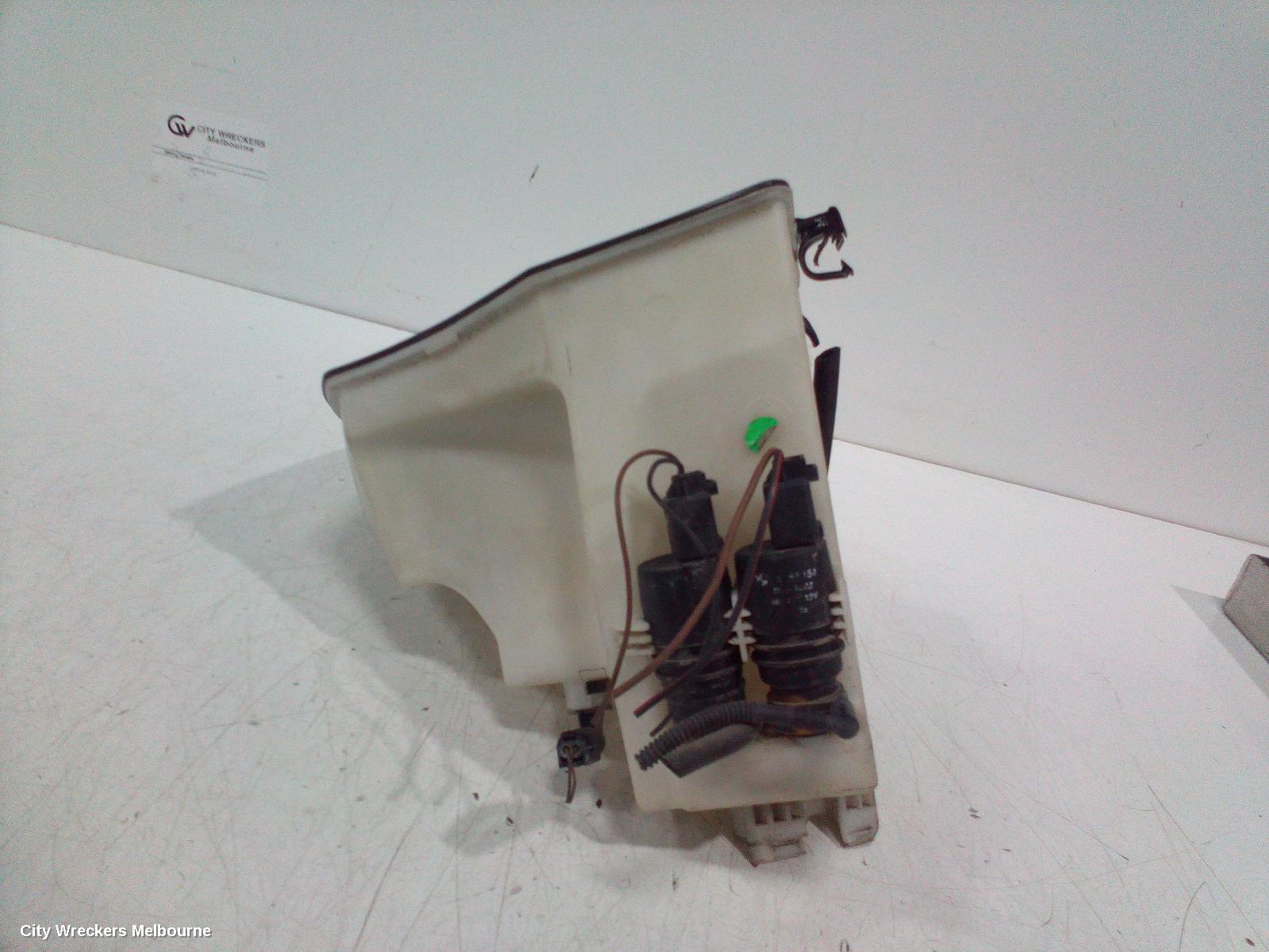 BMW X3 WASHER BOTTLE, W/ H/LAMP WASHER TYPE, E83, 06/2004 - 02/2011 - Image 3