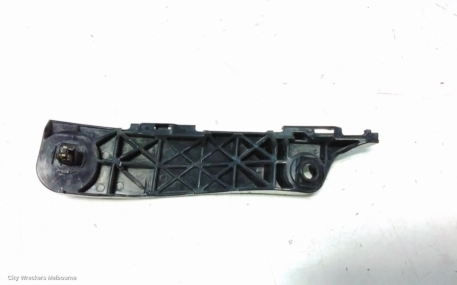 TOYOTA RAV4, ACA33/ACA38, 11/2005 - 11/2012, LHF GUARD BRACKET: 113493 - Image 3