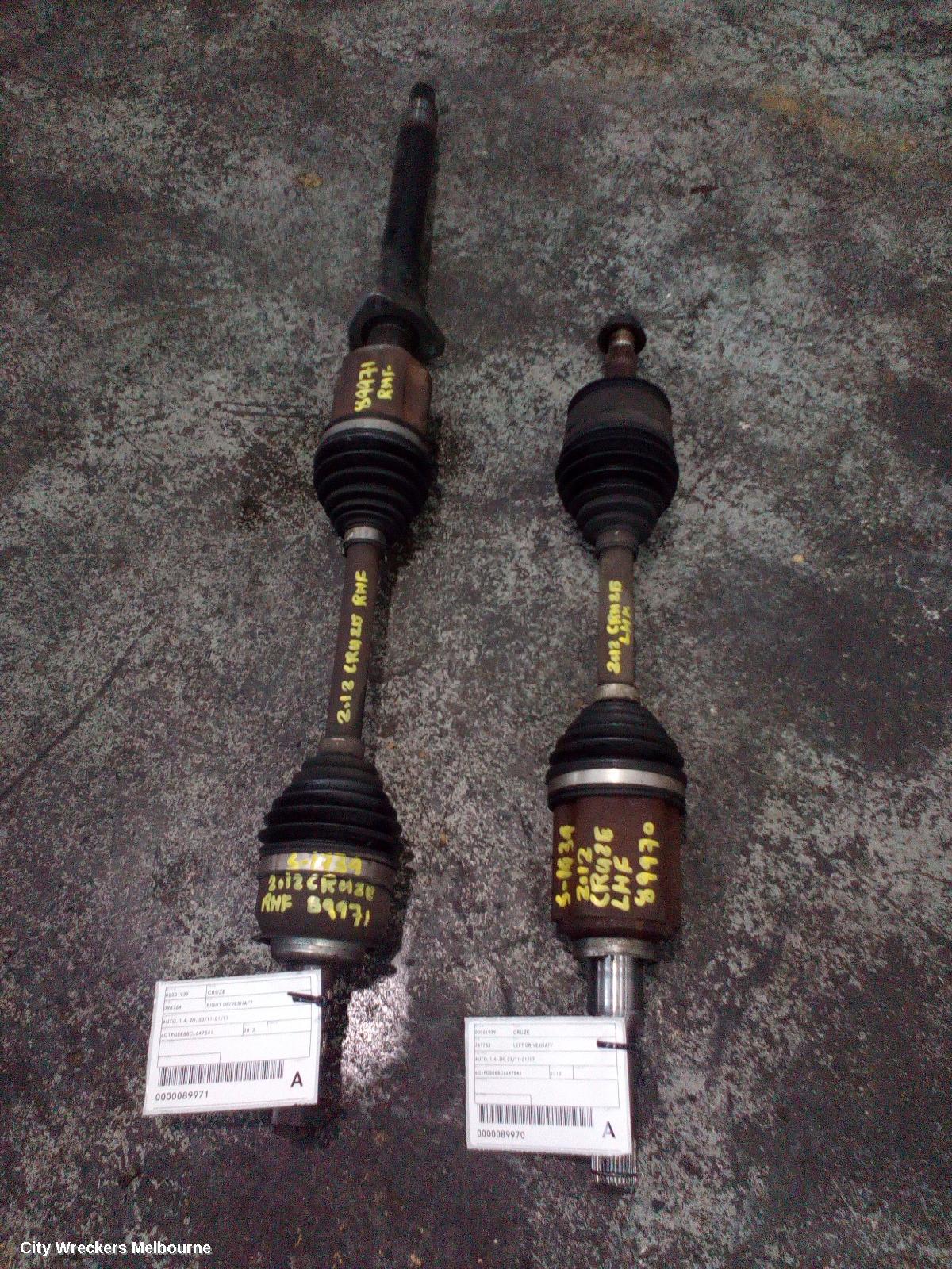 HOLDEN CRUZE RIGHT DRIVESHAFT, AUTO, 1.4, JH, 03/2011 - 01/2017 - Image 2