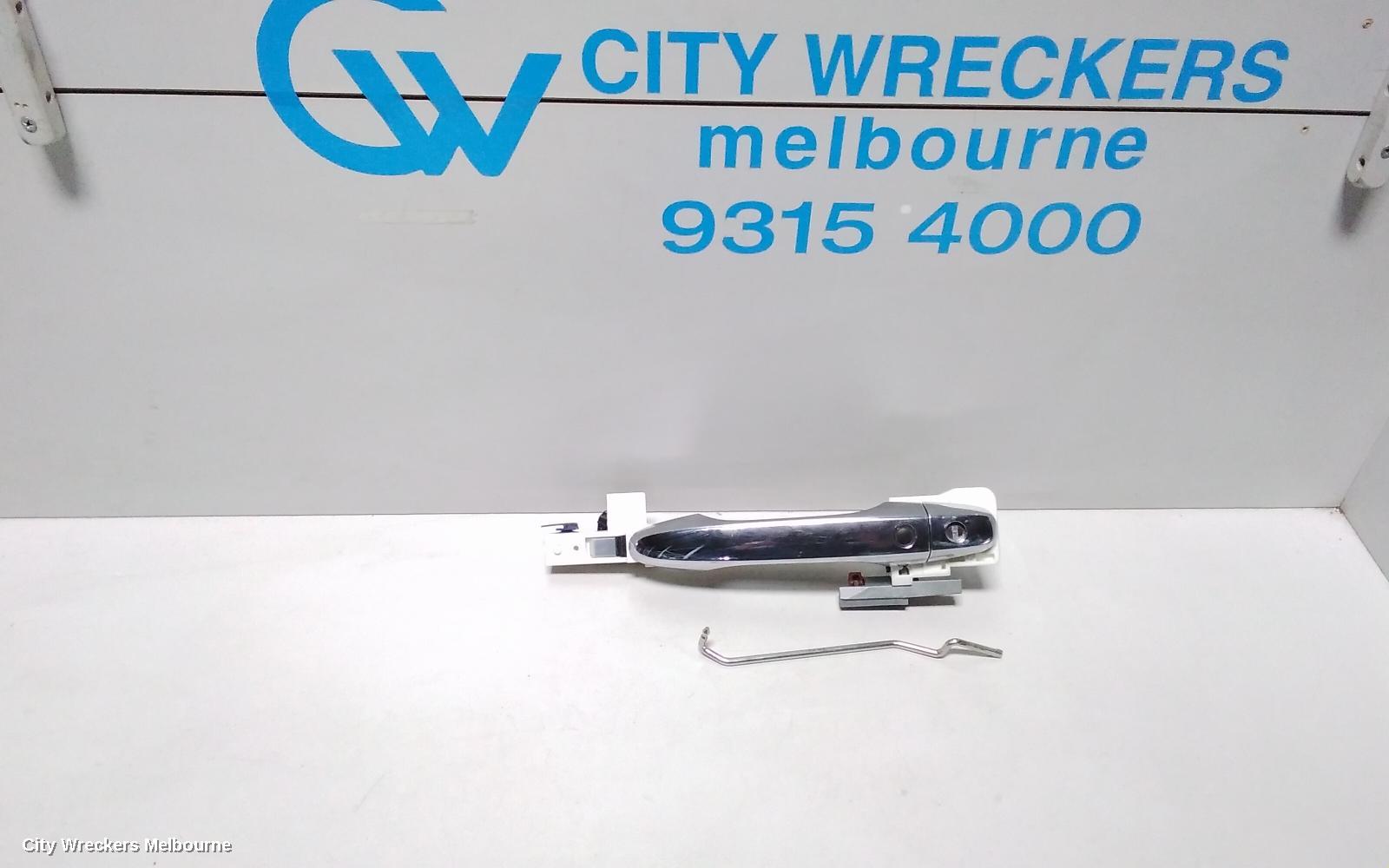 HONDA CIVIC DOOR HANDLE, 9TH GEN 02/2012 - 05/2016 - Image 1