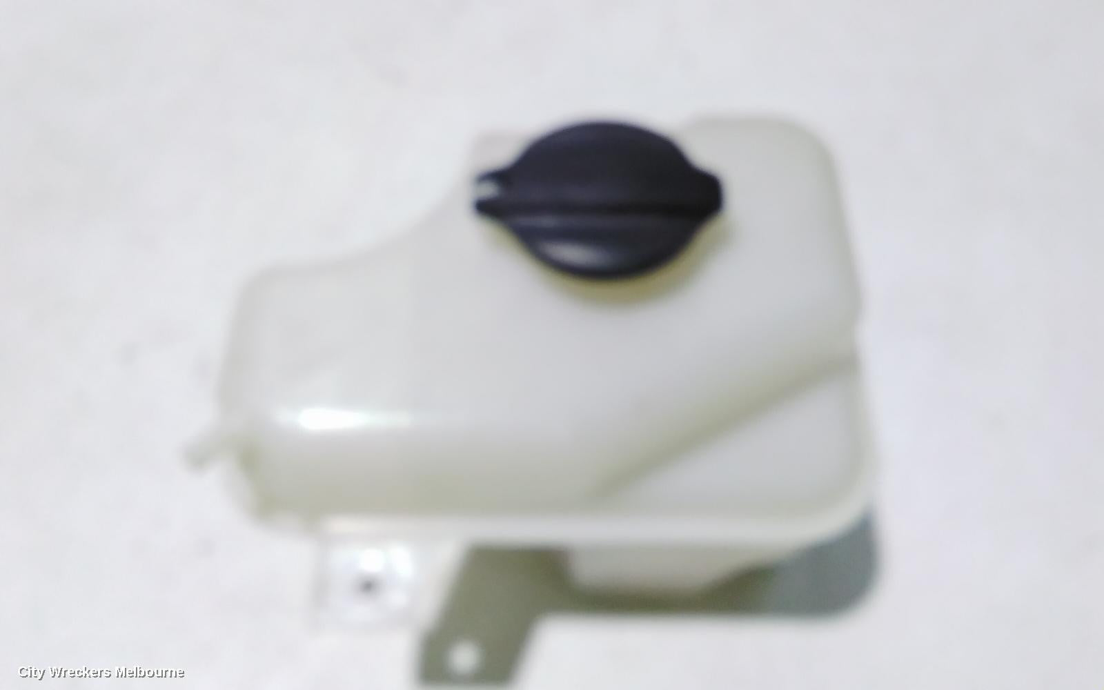 HYUNDAI I45 OVERFLOW BOTTLE, YF, 02/2010 - 04/2014 - Image 2