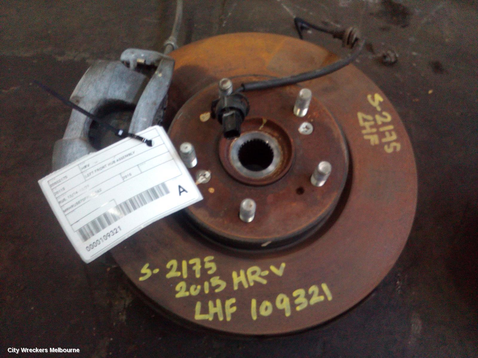 HONDA HRV LEFT FRONT HUB ASSEMBLY, RU, 12/2014 - 10/2021 - Image 1
