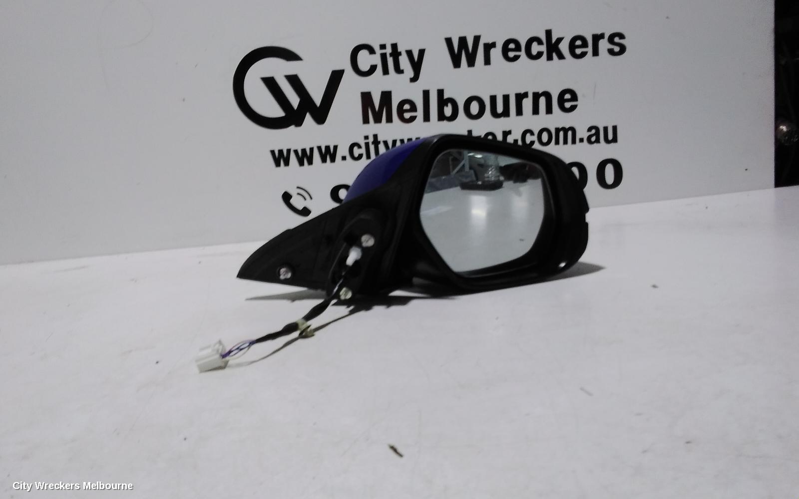 HONDA HRV RIGHT DOOR MIRROR, RU5, VTI-S, COLOUR CODED, MANUAL FOLD, NON CAMERA TYPE, 12/2014 - 10/2021 - Image 1