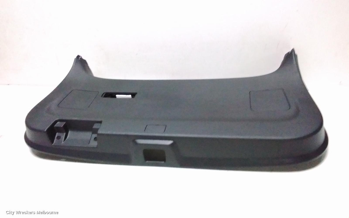 MITSUBISHI OUTLANDER TRIM PANEL, ZM, TAILGATE TRIM PANEL, 08/2021 ONWARDS - Image 2