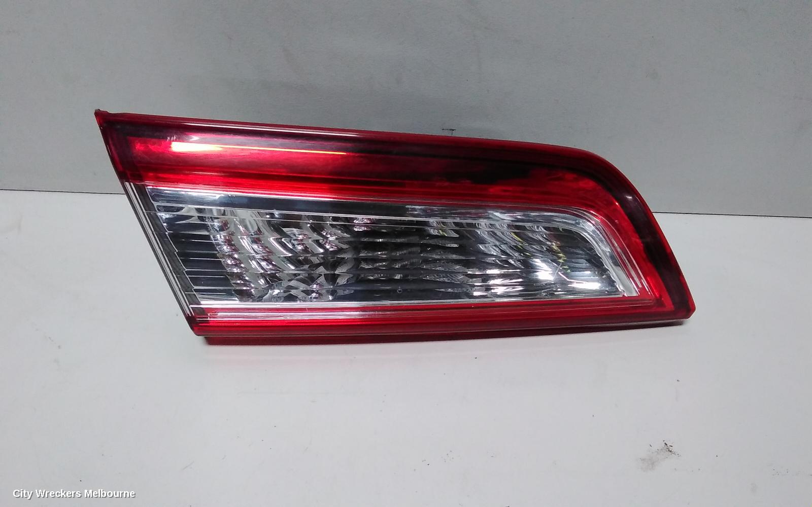 TOYOTA CAMRY REAR GARNISH, BOOTLID LAMP (LH SIDE), ASV50, 12/2011 - 05/2015 - Image 2