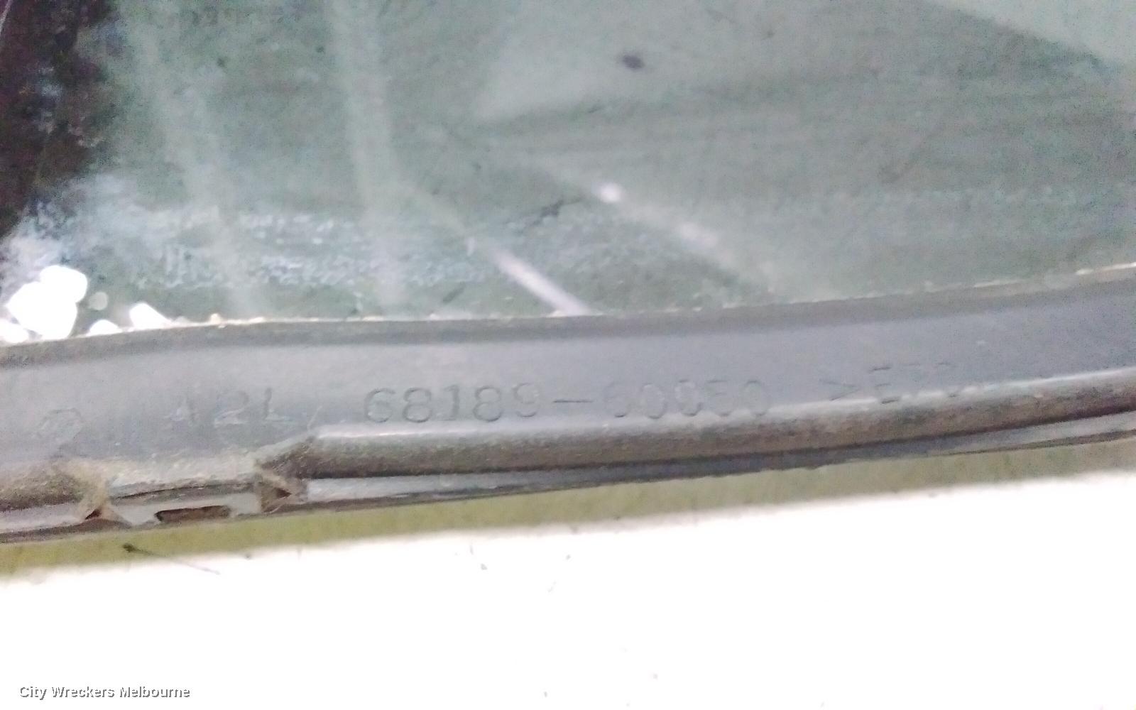 TOYOTA PRADO LEFT REAR 1/4 DOOR GLASS, 120 SERIES, DARK TINT, 02/2003 - 10/2009 - Image 3
