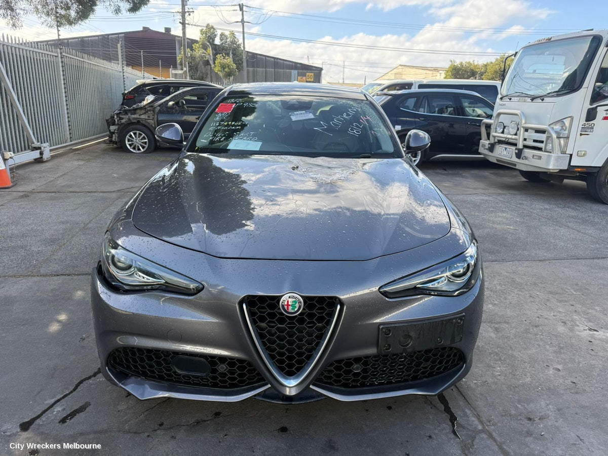 ALFA ROMEO GIULIA LEFT GUARD, NON VENT TYPE, NON QUADRIFOGLIO, 952, 05/2016 ONWARDS - Image 3