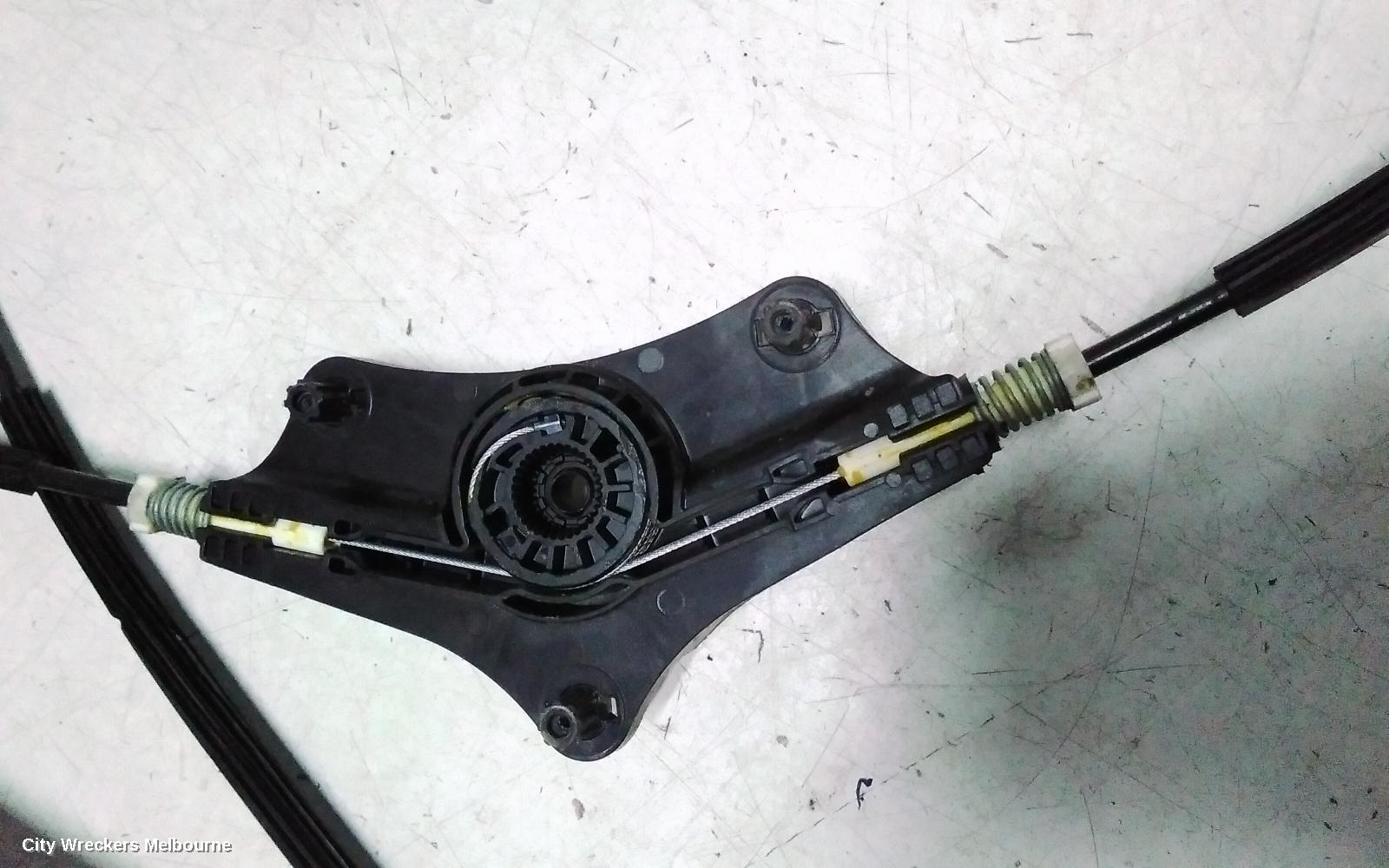 VOLKSWAGEN GOLF RIGHT FRONT WINDOW REG/MOTOR, GEN 7, 5DR HATCH/WAGON, 03/2013 - 08/2020 - Image 3