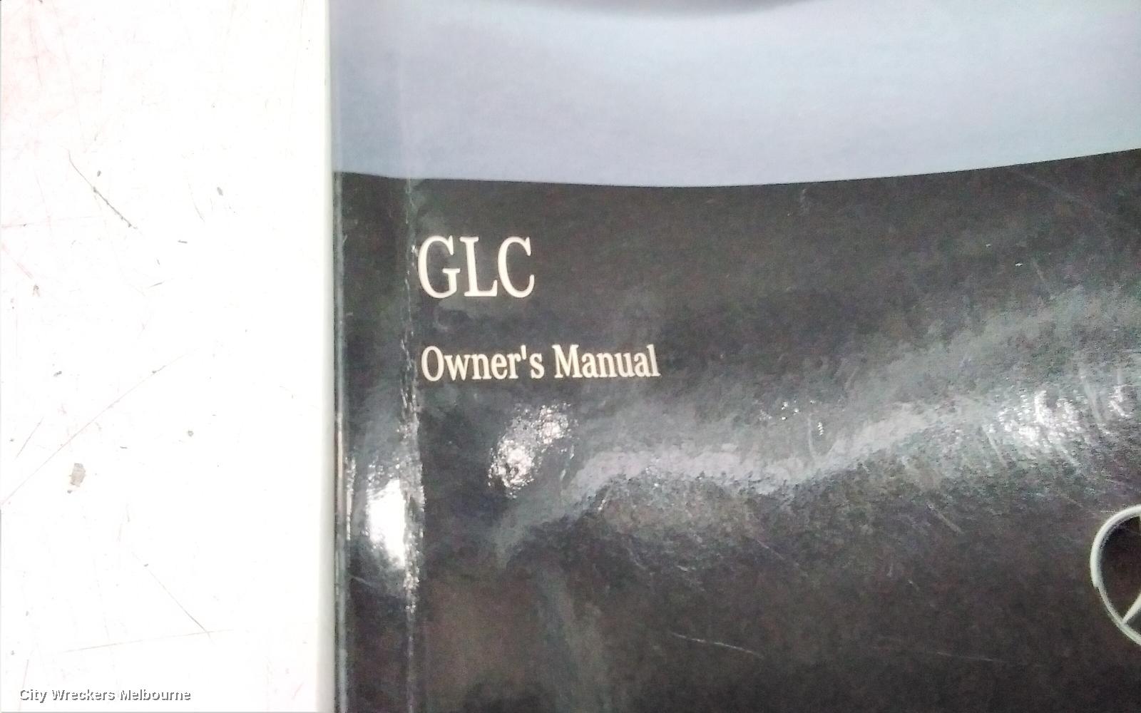 MERCEDES GLC CLASS OWNERS HANDBOOK, X253/C253, 09/2015 - 03/2023 - Image 3