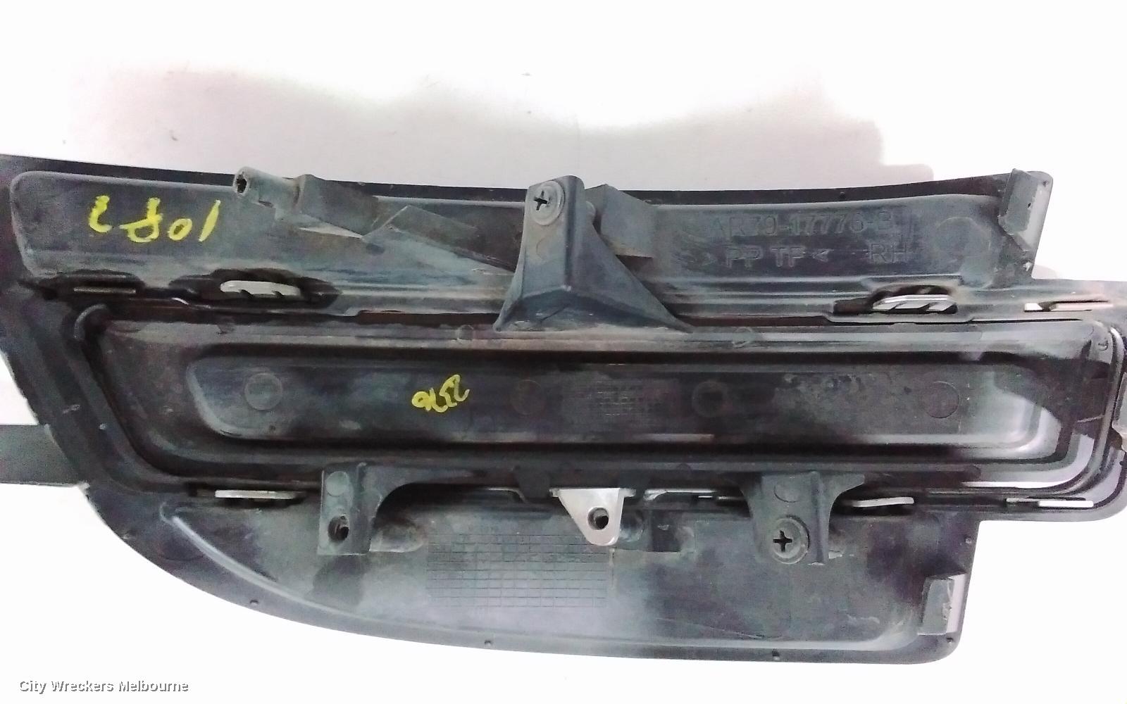 FORD TERRITORY RIGHT INDICATOR/FOG/SIDE, DAYTIME RUNNING LAMP, SZ MKI, 04/2011 - 09/2014 - Image 2