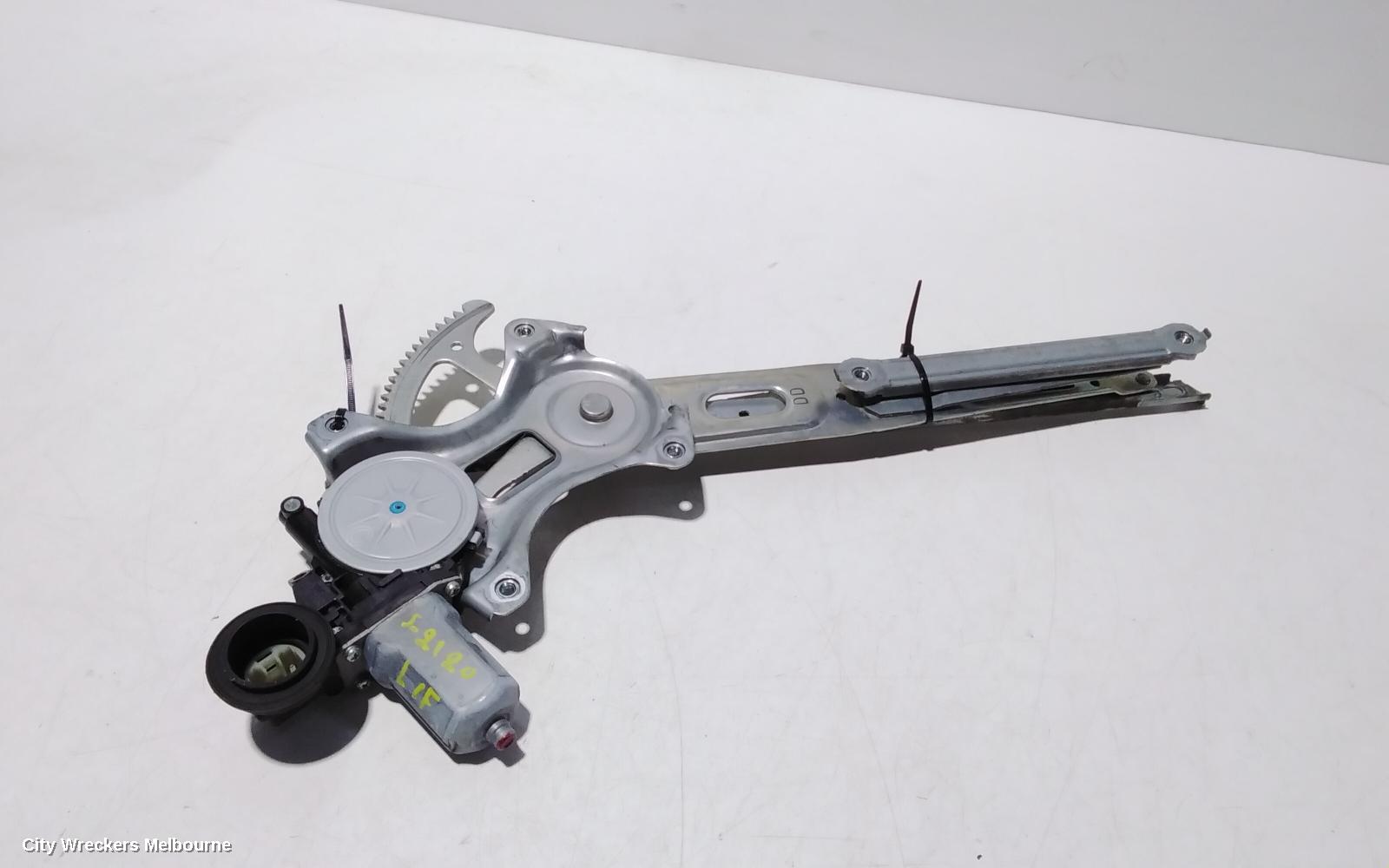TOYOTA RAV4 LEFT FRONT WINDOW REG/MOTOR, XA40, 12/2012 - 11/2018 - Image 1