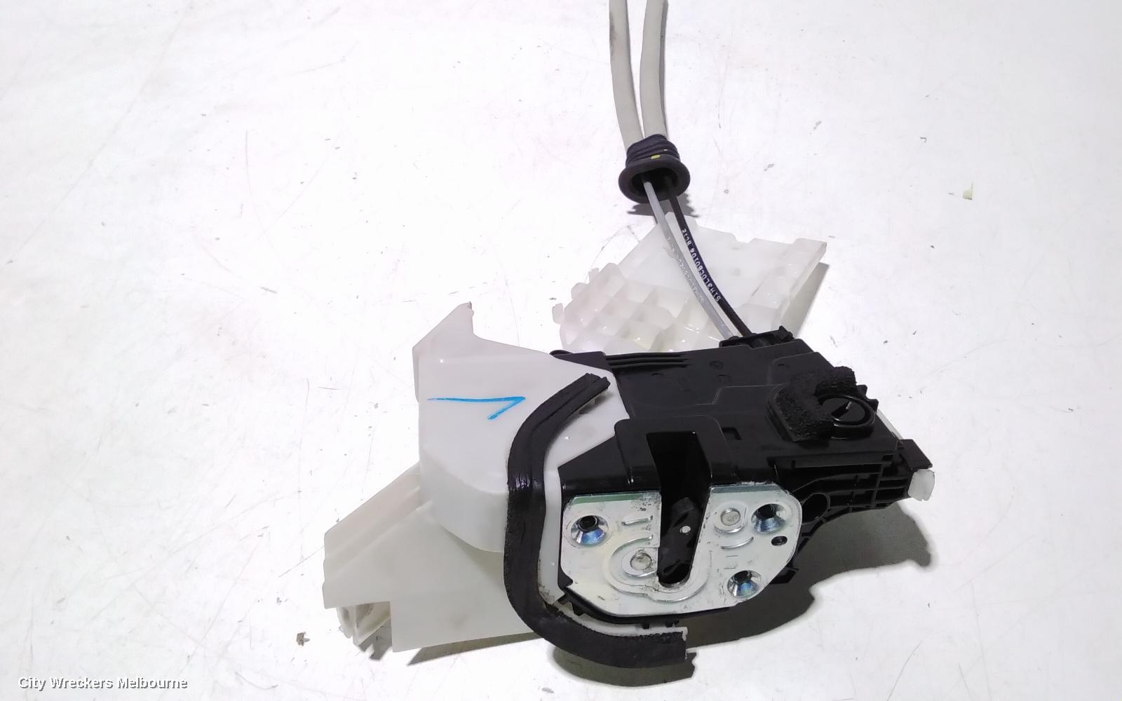 HYUNDAI SANTA FE DOOR/BOOT/GATE LOCK, LEFT REAR DOOR LOCK, TM, 03/2018 ONWARDS - Image 2