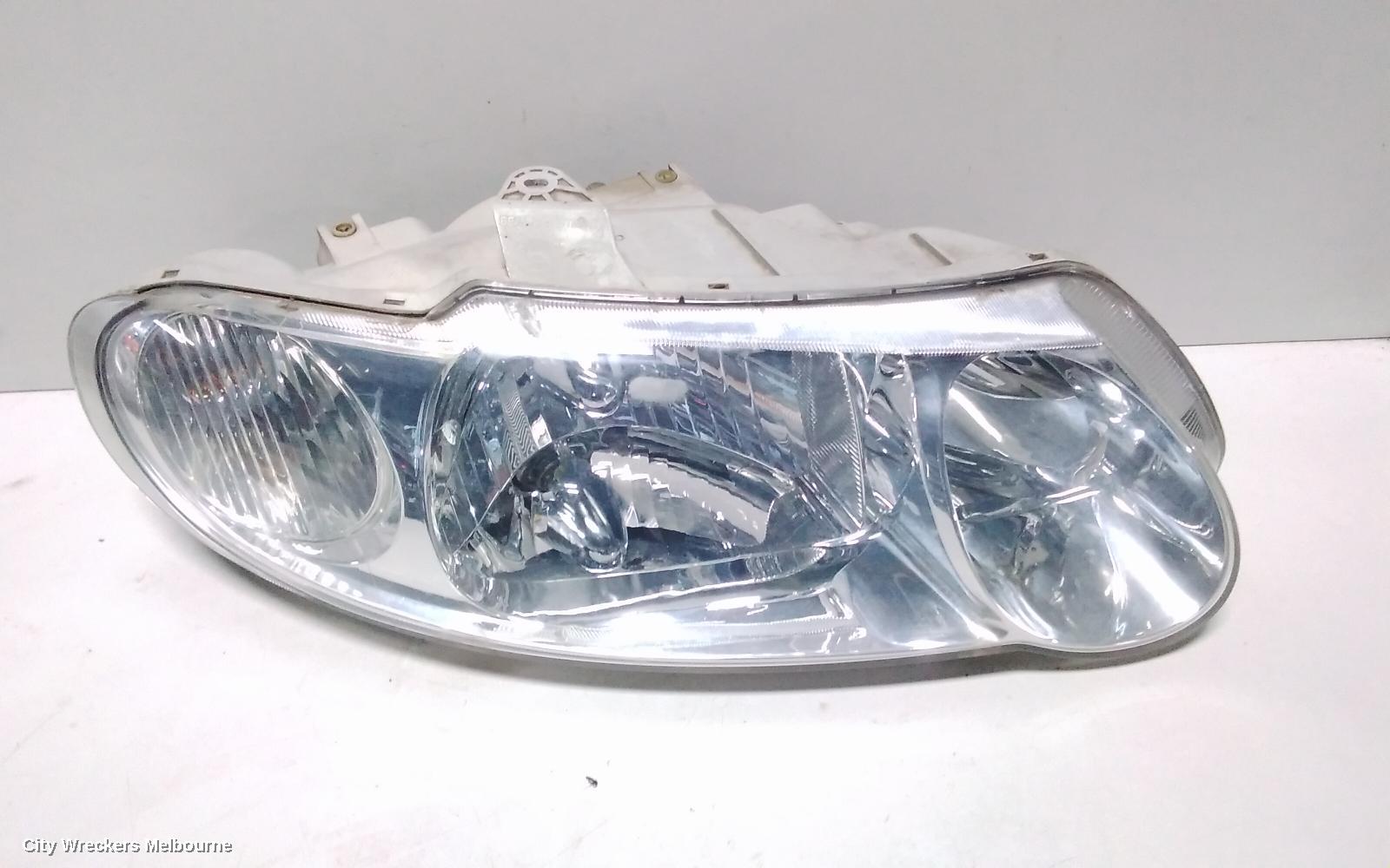 HOLDEN COMMODORE RIGHT HEADLAMP, VX, EXECUTIVE/ACCLAIM/S PACK, CHROME INSERT TYPE, 10/2000 - 09/2002 - Image 2