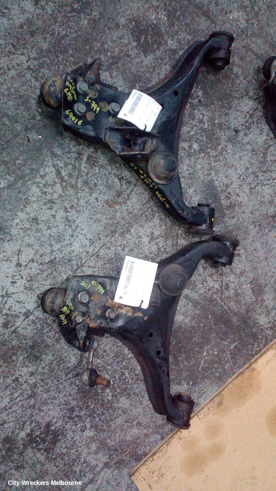 MITSUBISHI PAJERO RIGHT FRONT LOWER CONTROL ARM, NS-NX, 11/2006 ONWARDS - Image 2
