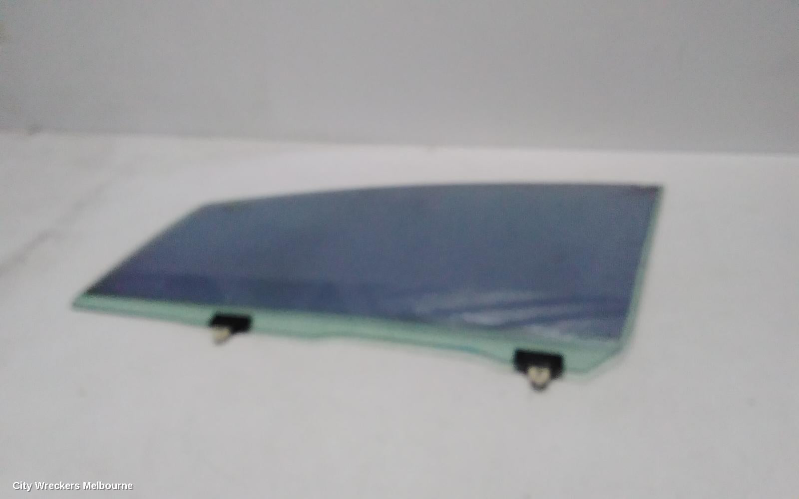 TOYOTA TARAGO LEFT FRONT DOOR WINDOW, ACR30 06/2000 - 02/2006 - Image 1