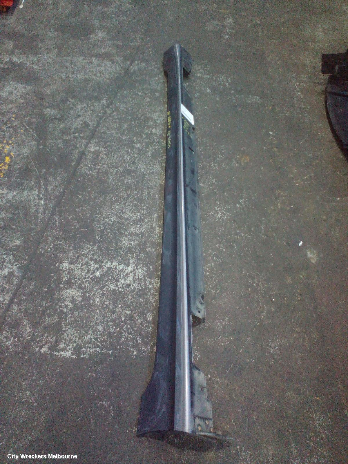 HYUNDAI I45 SIDE STEP/SKIRT, YF, RH SIDE, 02/2010 - 04/2014 - Image 2