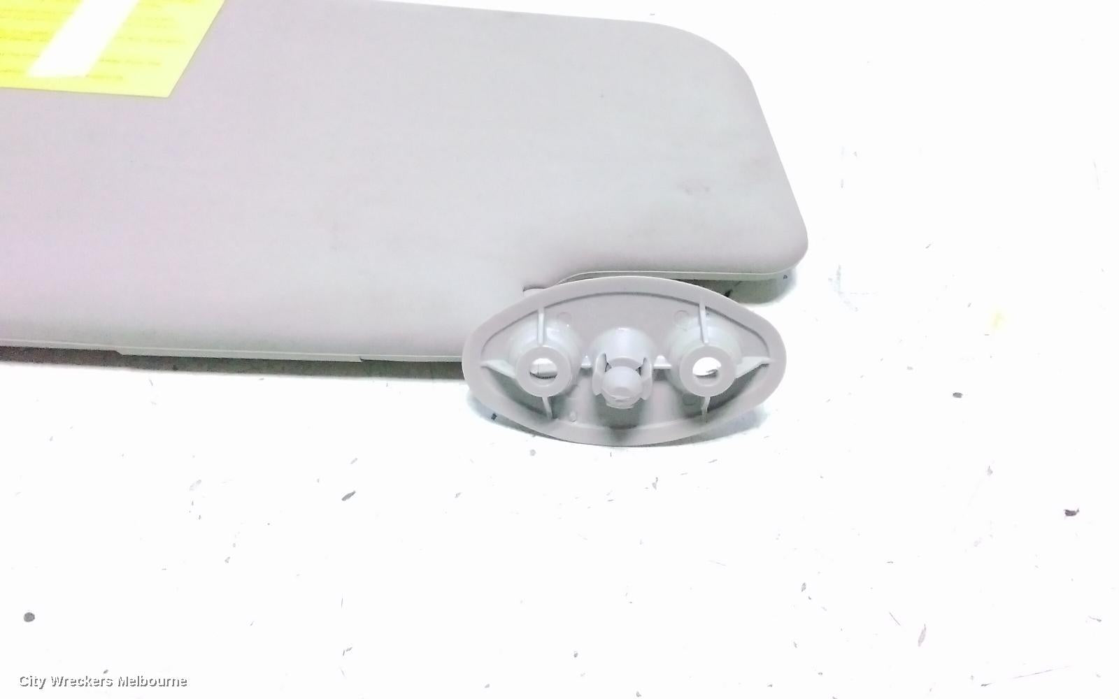 LDV T60 SUNVISOR, SK8C, LH SIDE, 07/2017 ONWARDS - Image 3