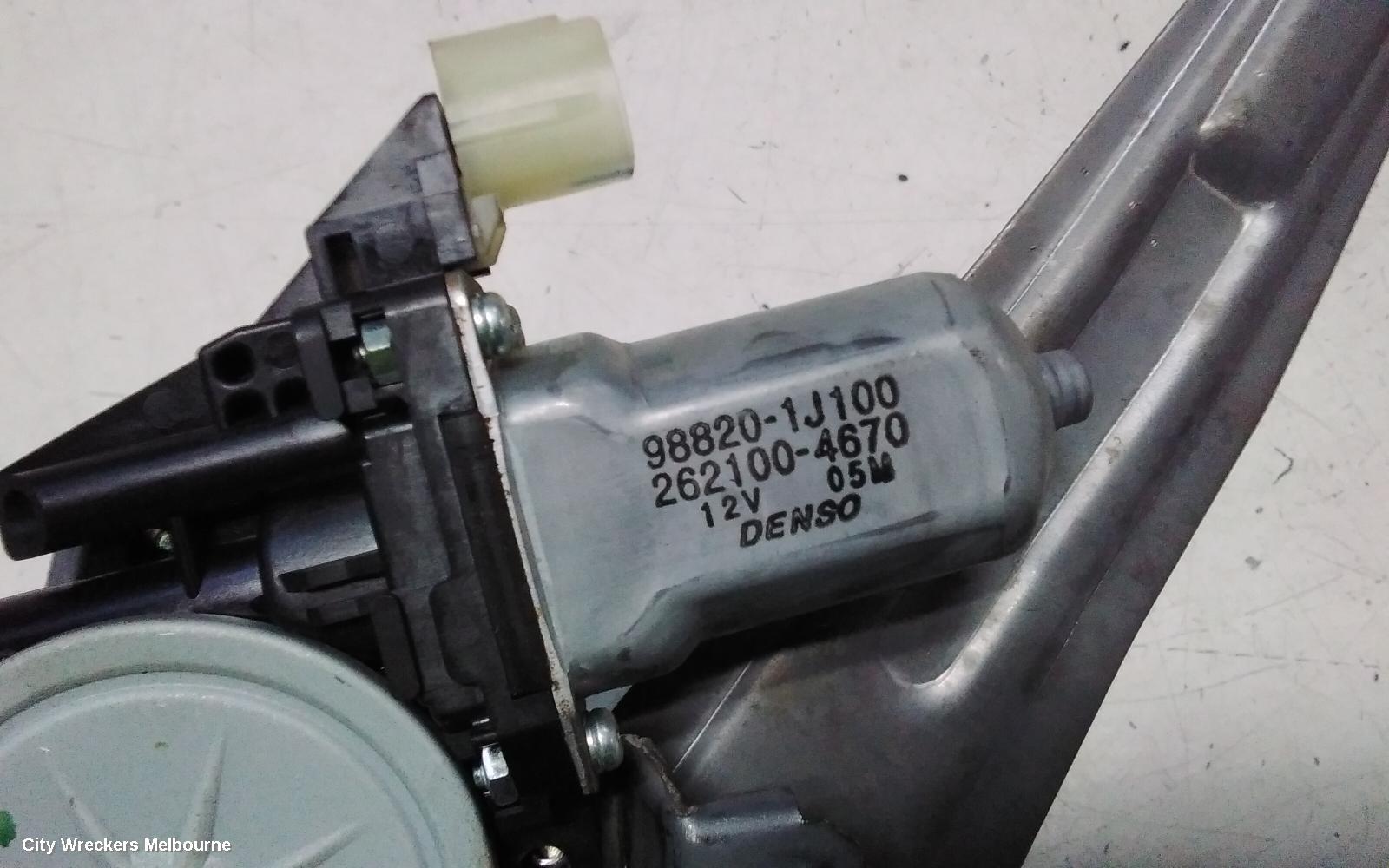 HYUNDAI I30 LEFT REAR WND REG/MOTOR, FD, HATCH, DOOR REG ASSY (REG AND MOTOR), 2 PIN TYPE, 09/2007 - 04/2012 - Image 2