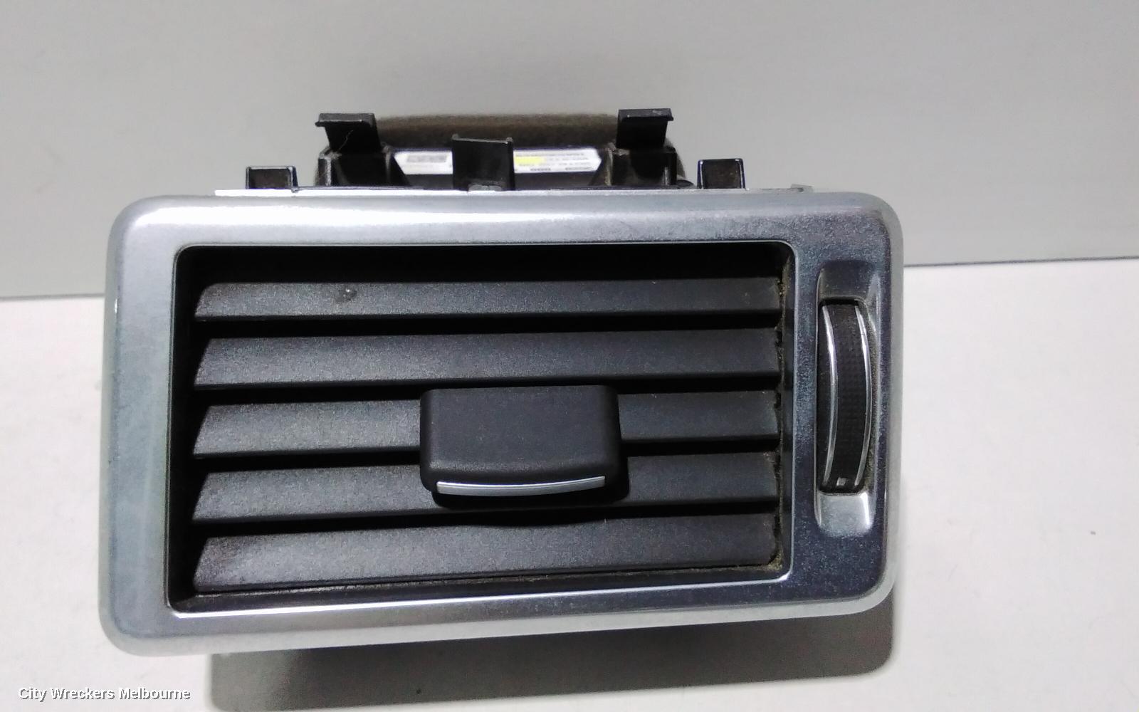 LAND ROVER DISCOVERY SPORT, L550, 01/2015 ONWARDS, RH AIRVENT: 82745 - Image 2
