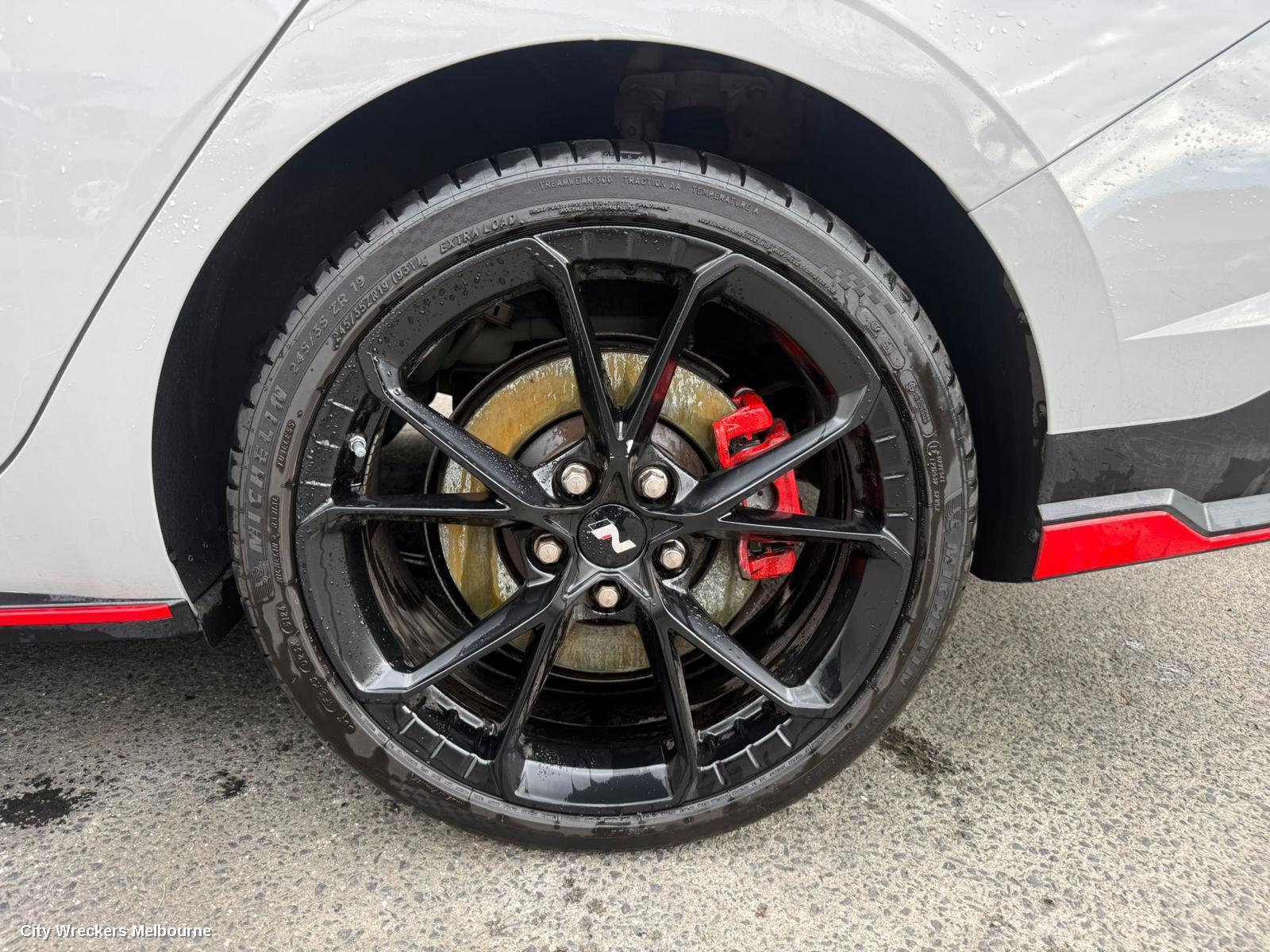 HYUNDAI I30 WHEEL MAG, FACTORY, 19X8IN, 5 V SPOKE, BLACK, CN7, SEDAN (S.KOREA VIN KMHL), 03/2023 ONWARDS - Image 1